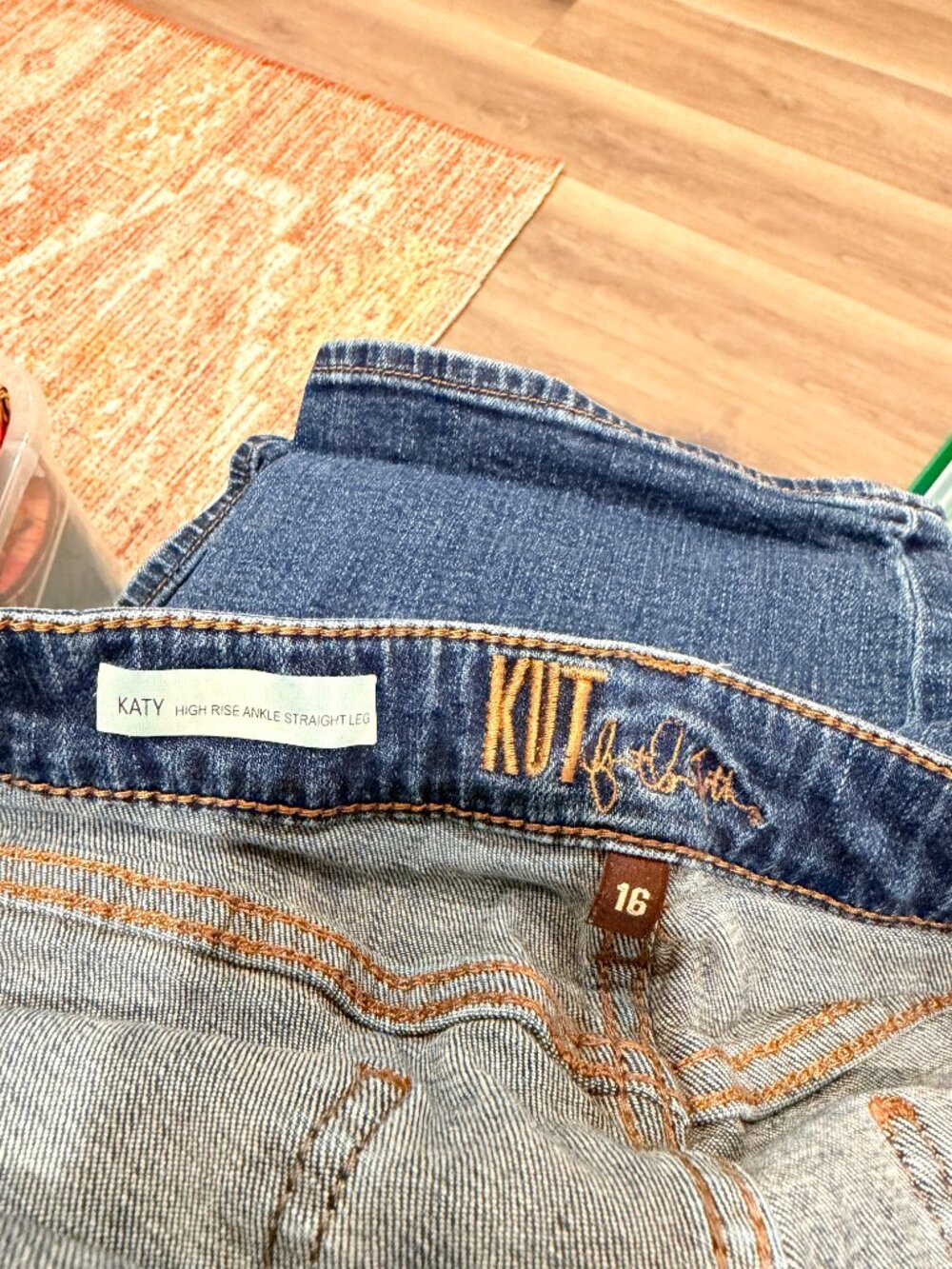 KUT from the Kloth Katy High Rise Ankle Straight Leg Jeans Size 16 - Picture 2 of 4